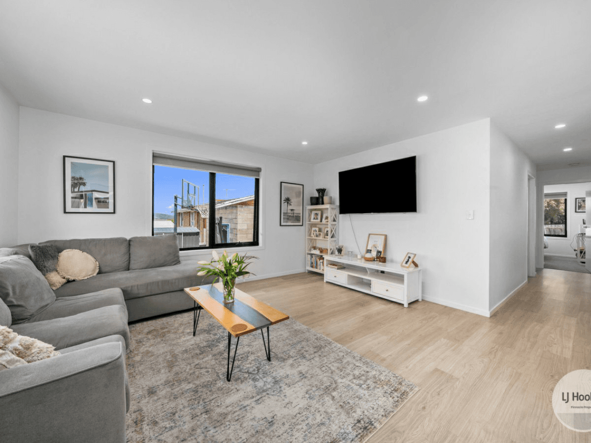 76 Banyalla Street, ROKEBY, TAS 7019