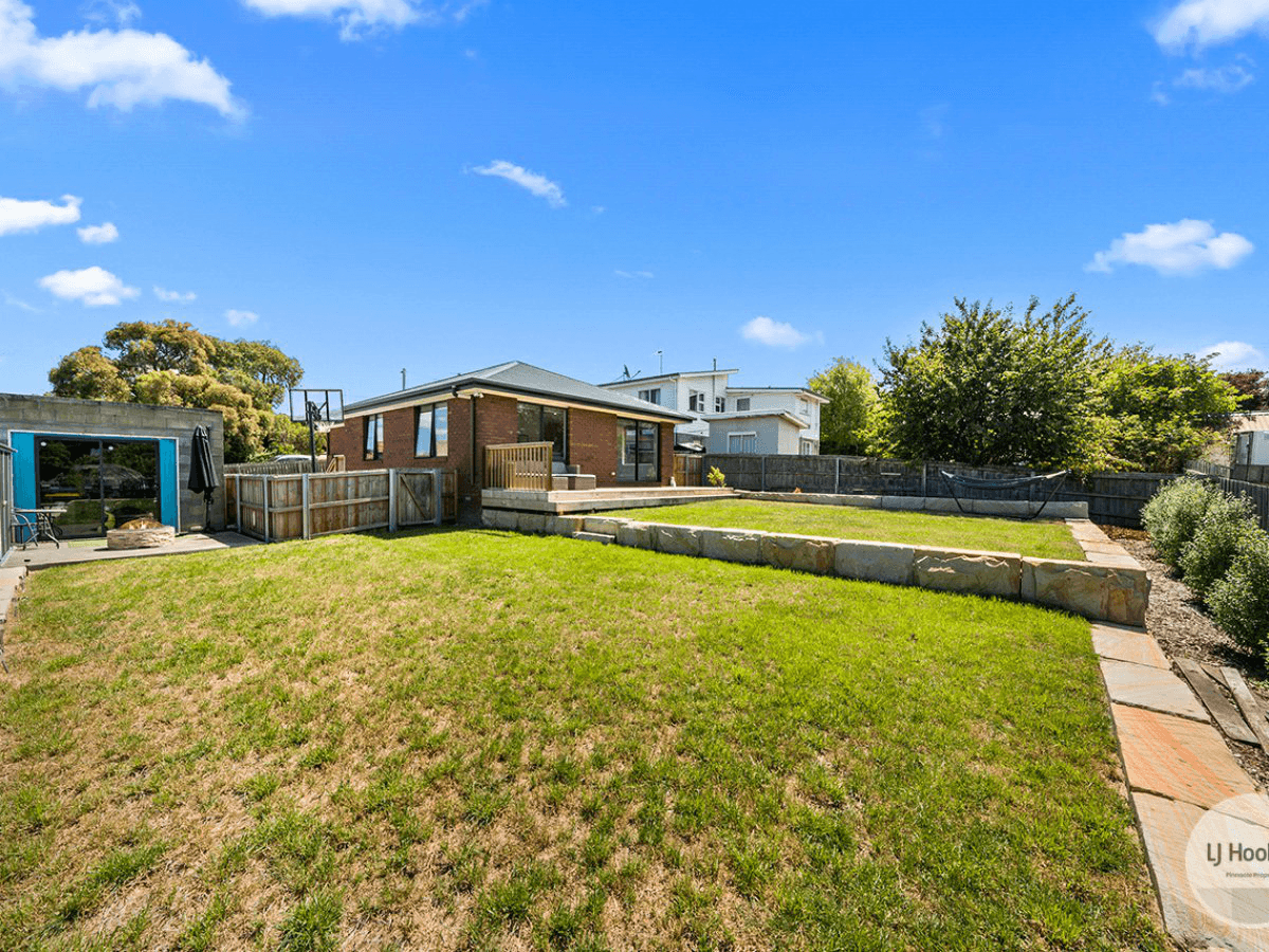 76 Banyalla Street, ROKEBY, TAS 7019
