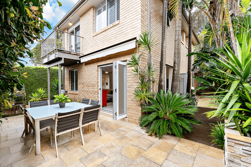 1A Fromelles Avenue, Seaforth, NSW 2092