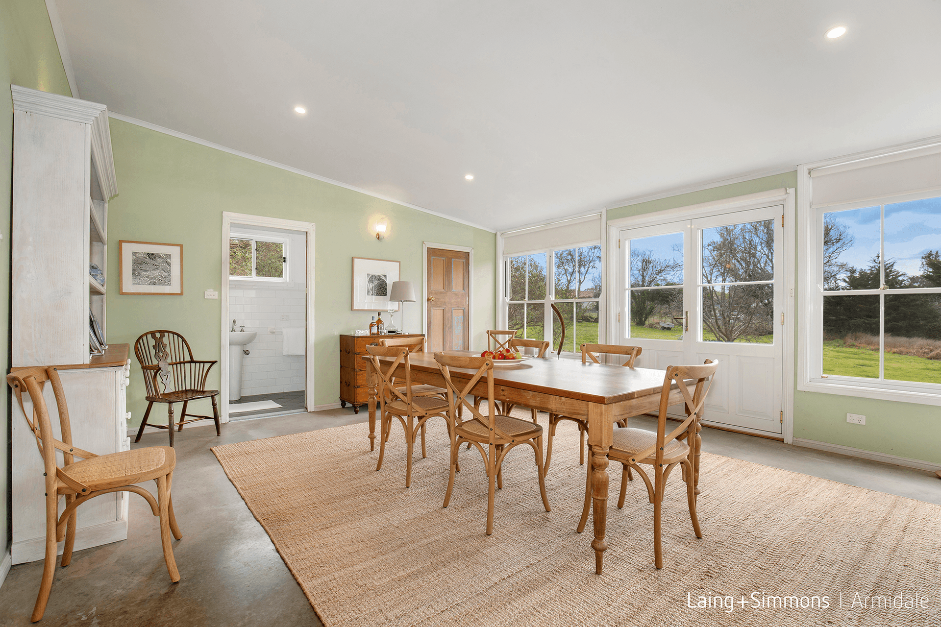 11 East Street, Uralla, NSW 2358