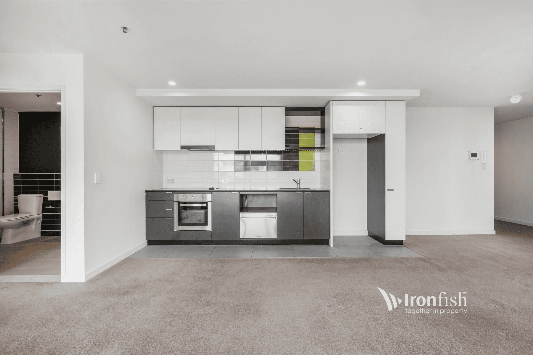 902/815 Bourke Street, Docklands, VIC 3008