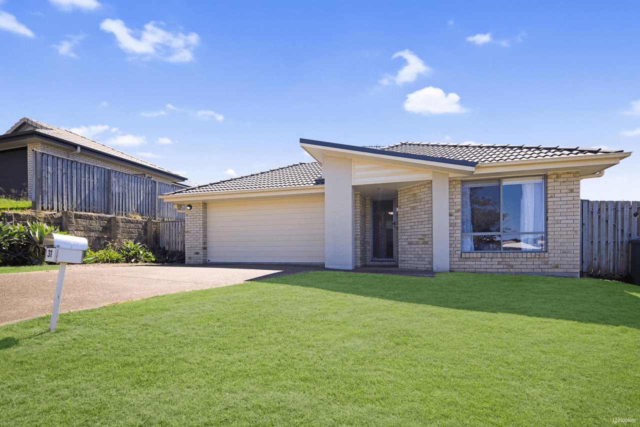 31 Goldenwood Crescent, FERNVALE, QLD 4306