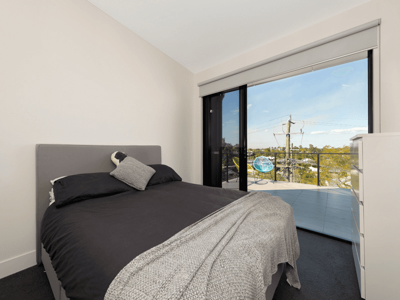 16/41 Clarence Road, INDOOROOPILLY, QLD 4068