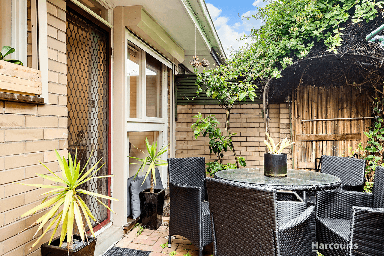 2/20 Wetherby Road, DONCASTER, VIC 3108