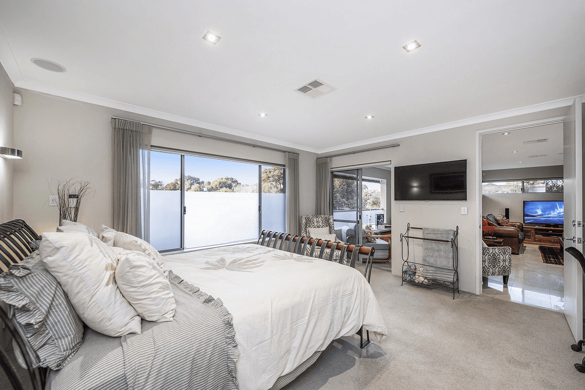 51A Margaret Street, Watermans Bay, WA 6020