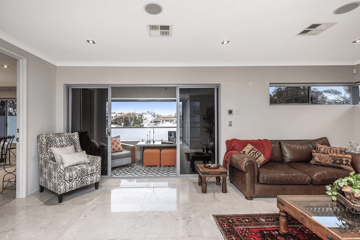 51A Margaret Street, Watermans Bay, WA 6020