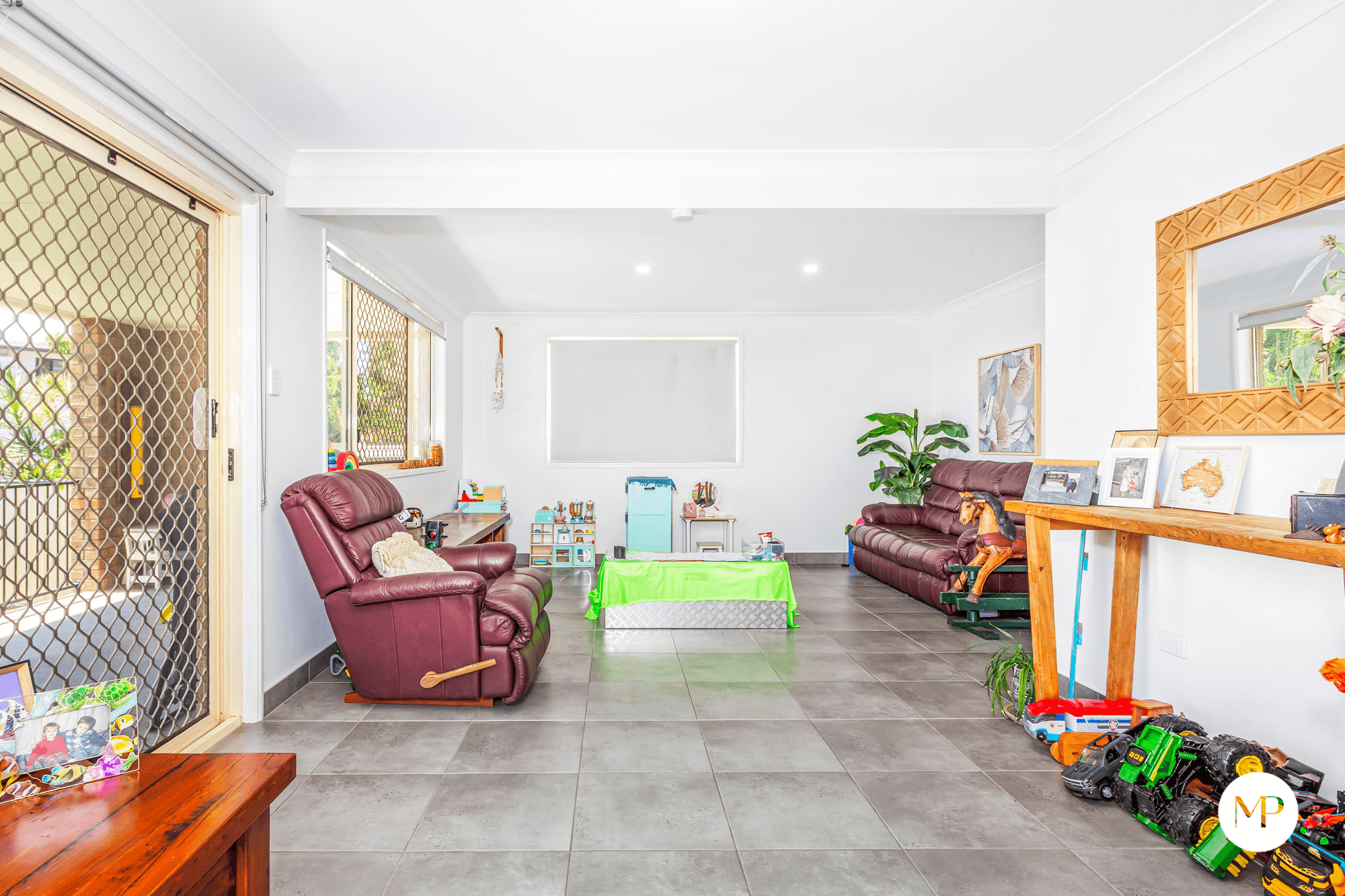 7 Crayke Court, PACIFIC HEIGHTS, QLD 4703