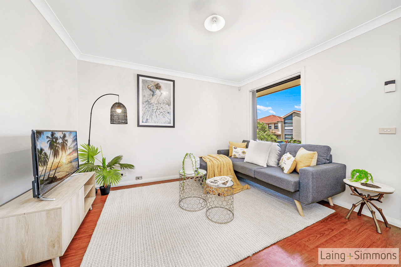 8 Aylsford Street, STANHOPE GARDENS, NSW 2768