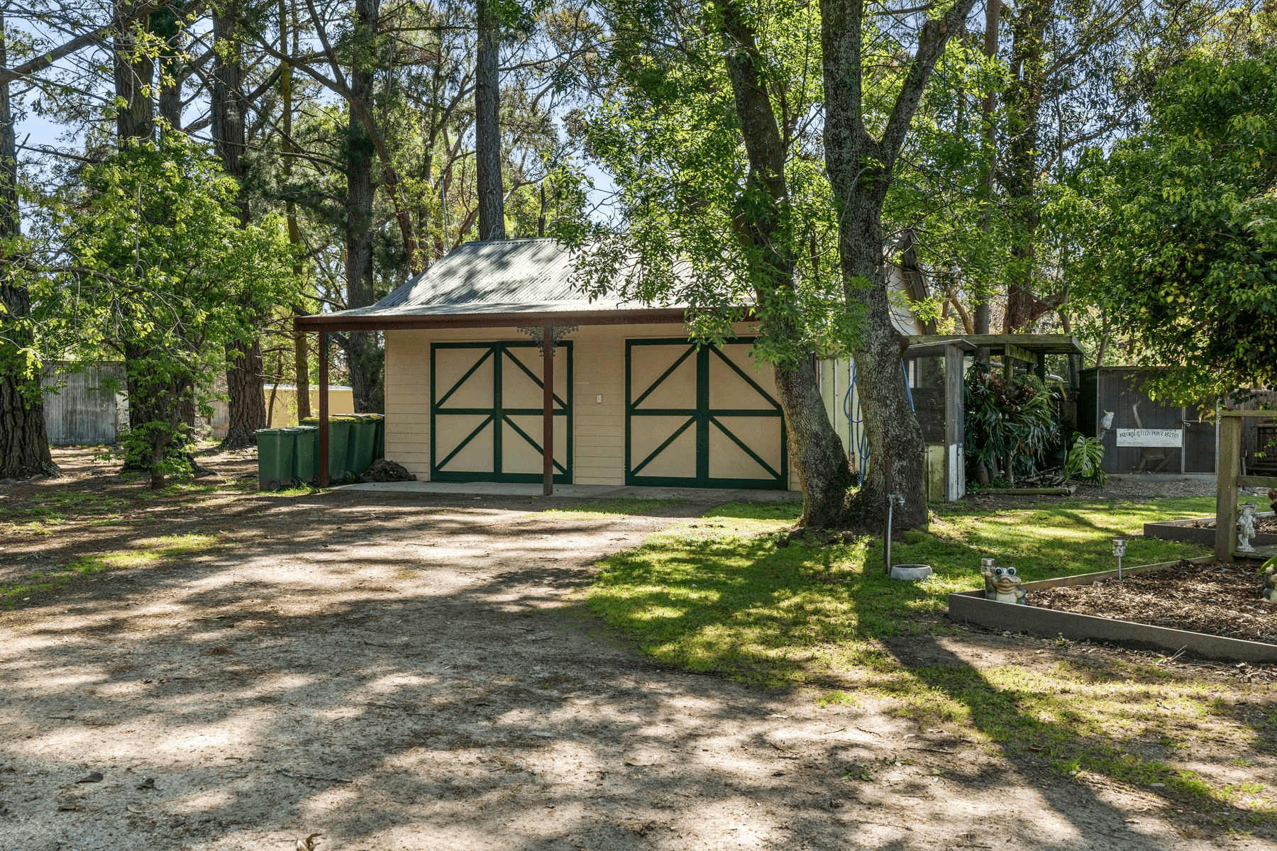 19 Bassed Road, Garfield North, VIC 3814