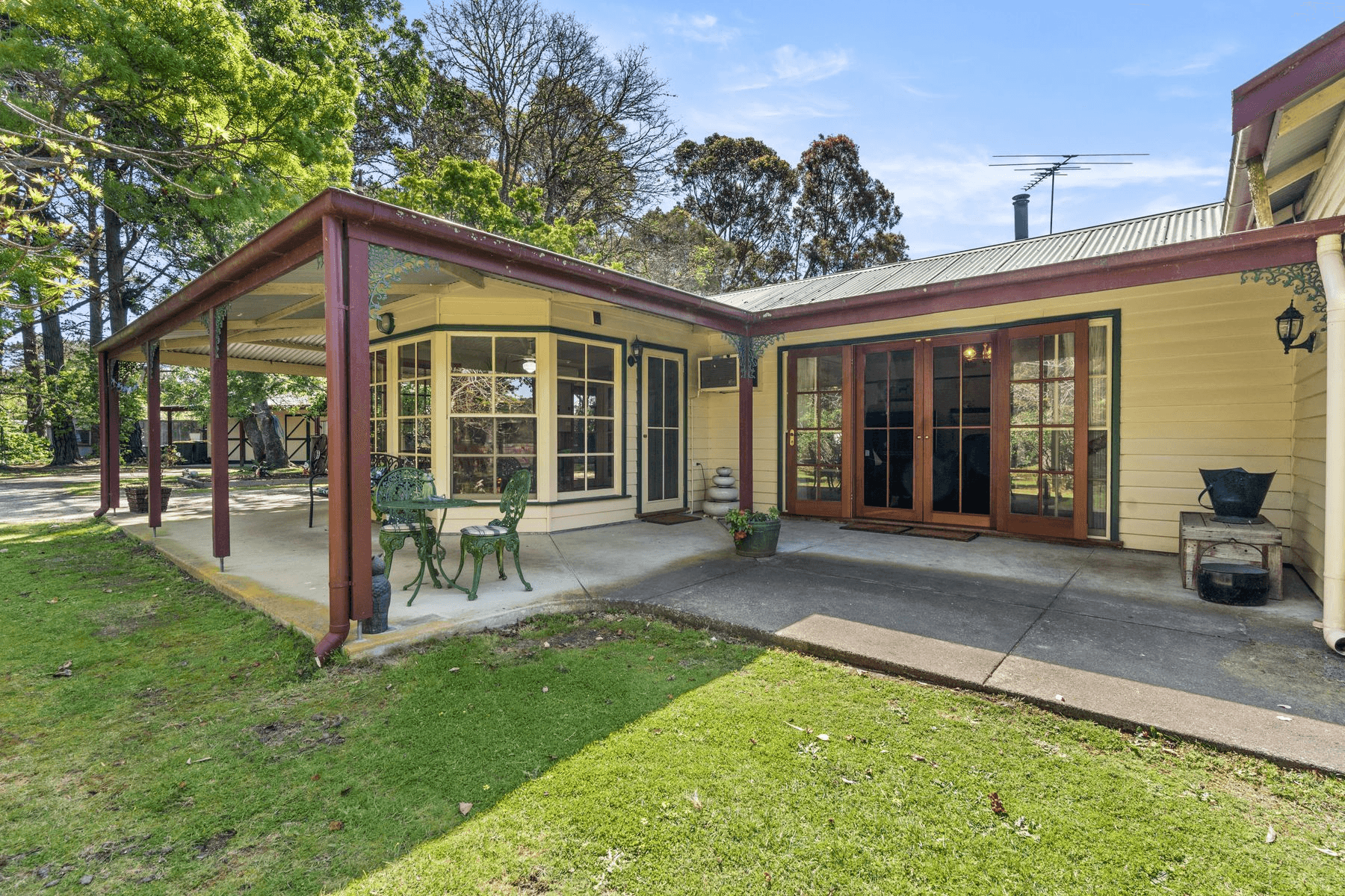 19 Bassed Road, Garfield North, VIC 3814