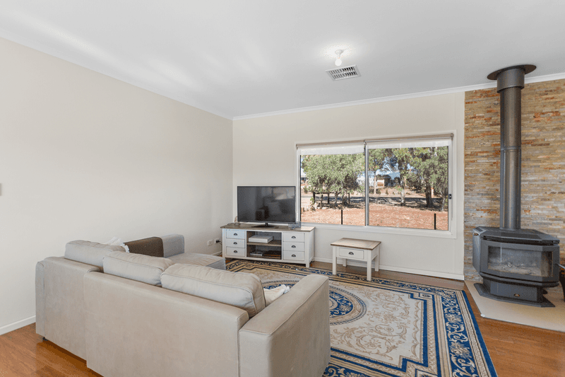 137 Saddleworth Road, AUBURN, SA 5451