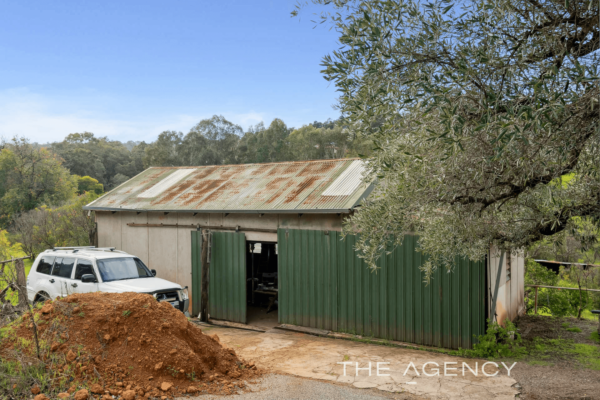 636 Brookton Highway, Roleystone, WA 6111