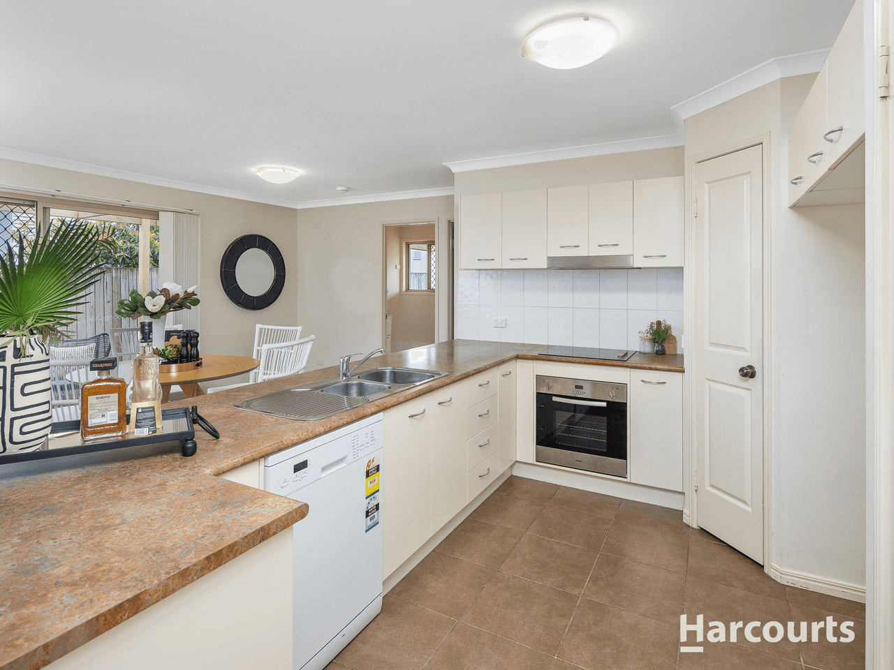 32 Michigan Crescent, PARKINSON, QLD 4115