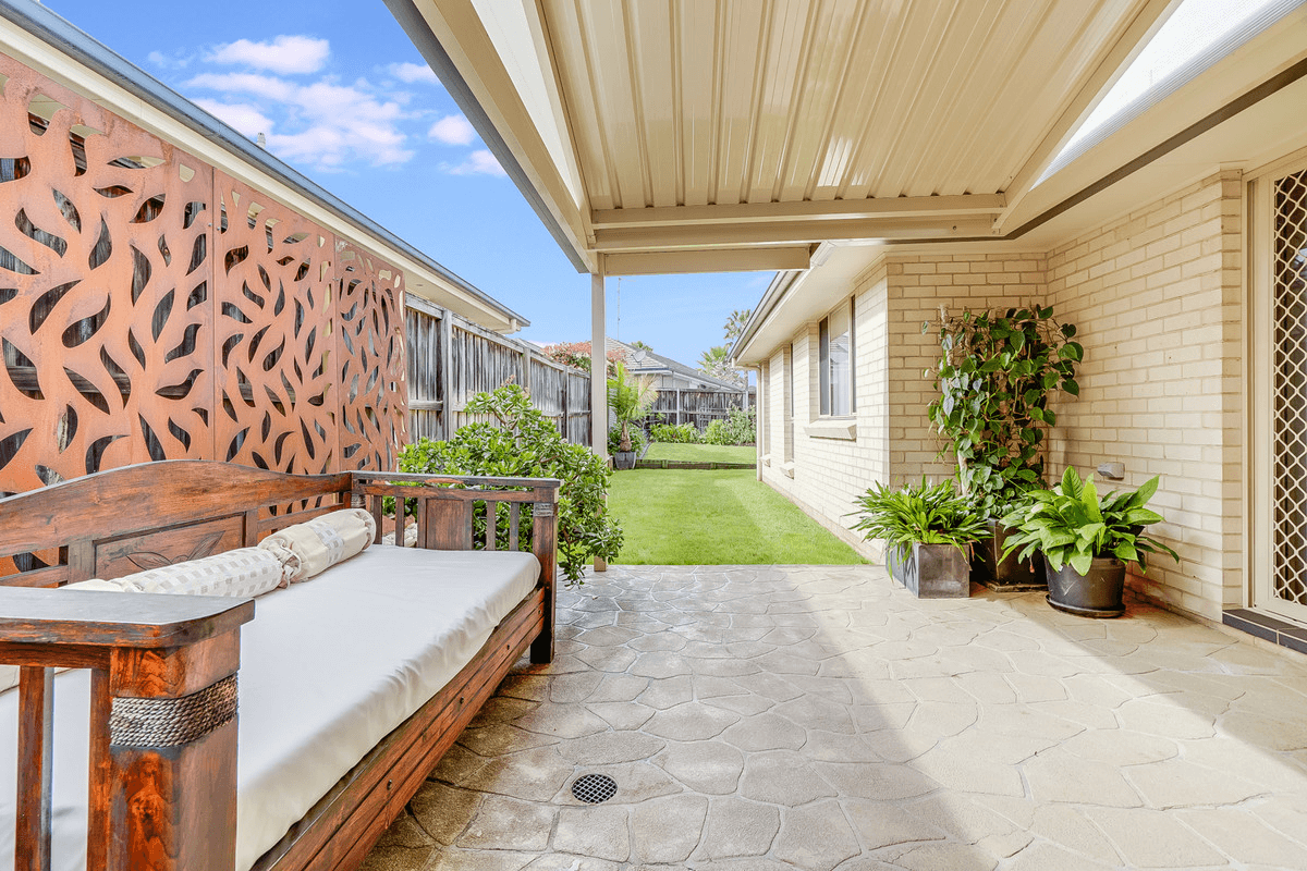 25 Mclucas Circuit, Elderslie, NSW 2570