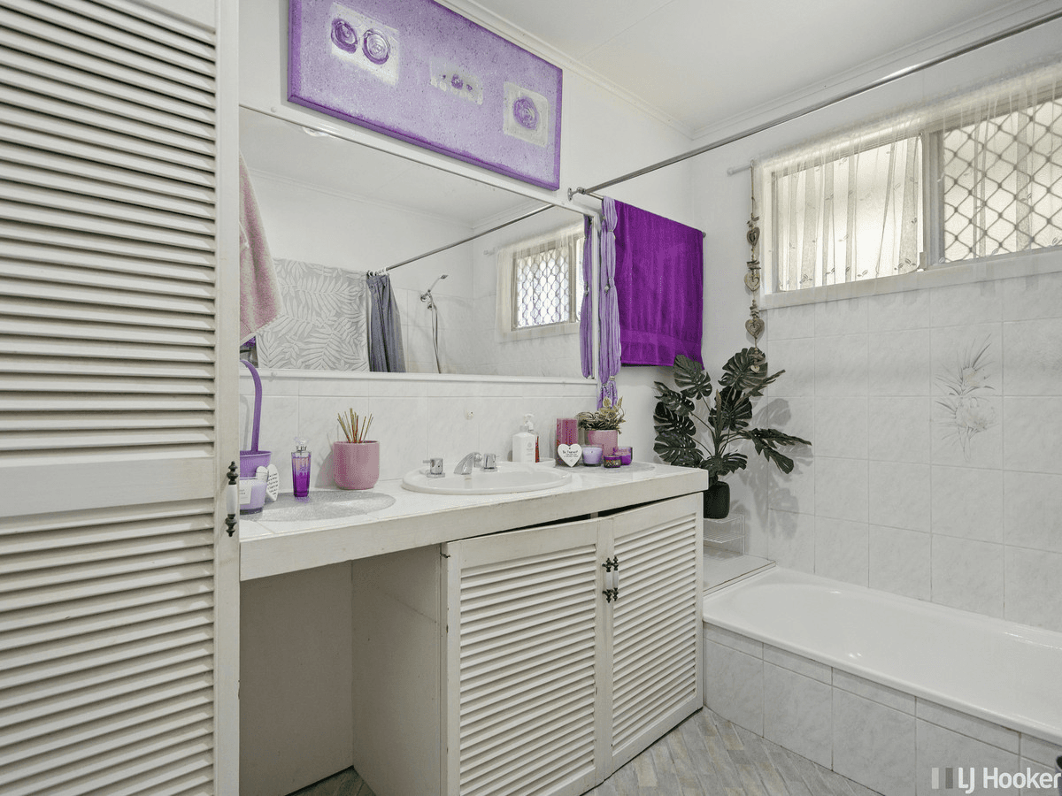 45 Larbonya Crescent, CAPALABA, QLD 4157