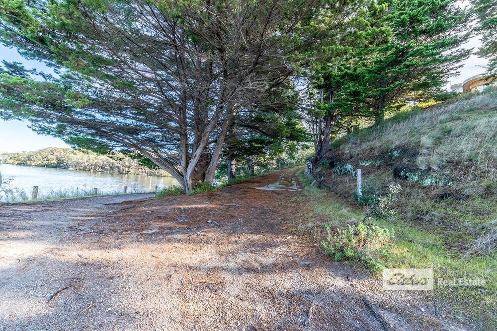 4 Backwater Court, Paynesville, VIC 3880