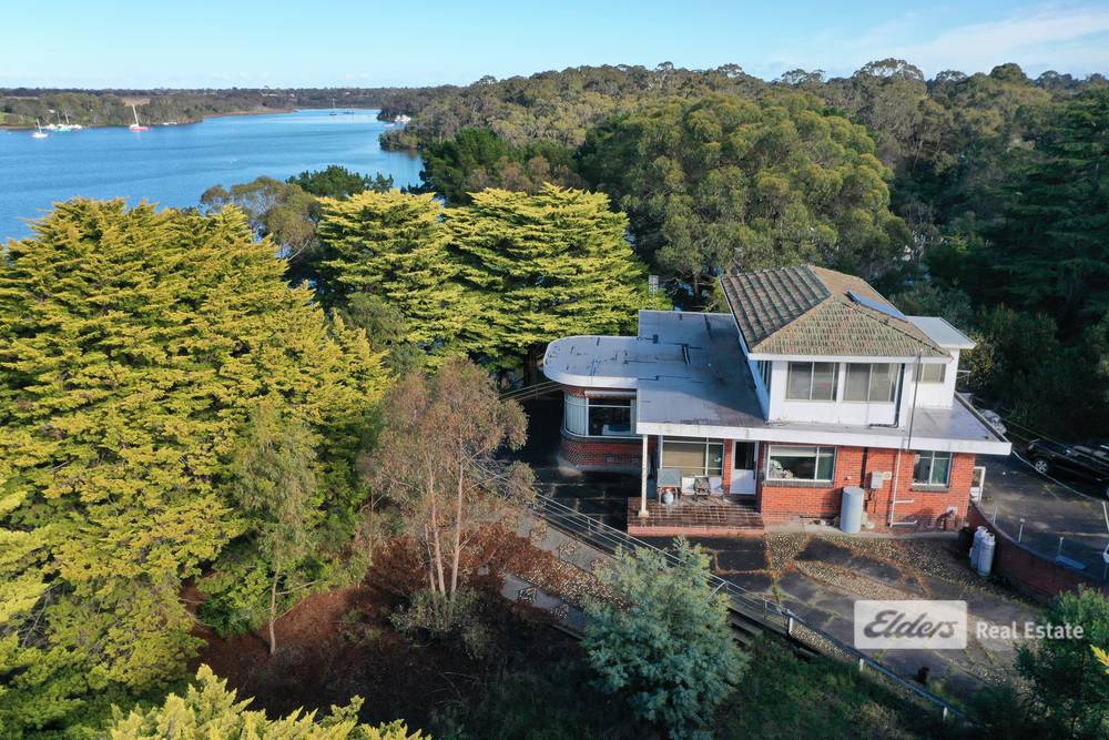 4 Backwater Court, Paynesville, VIC 3880