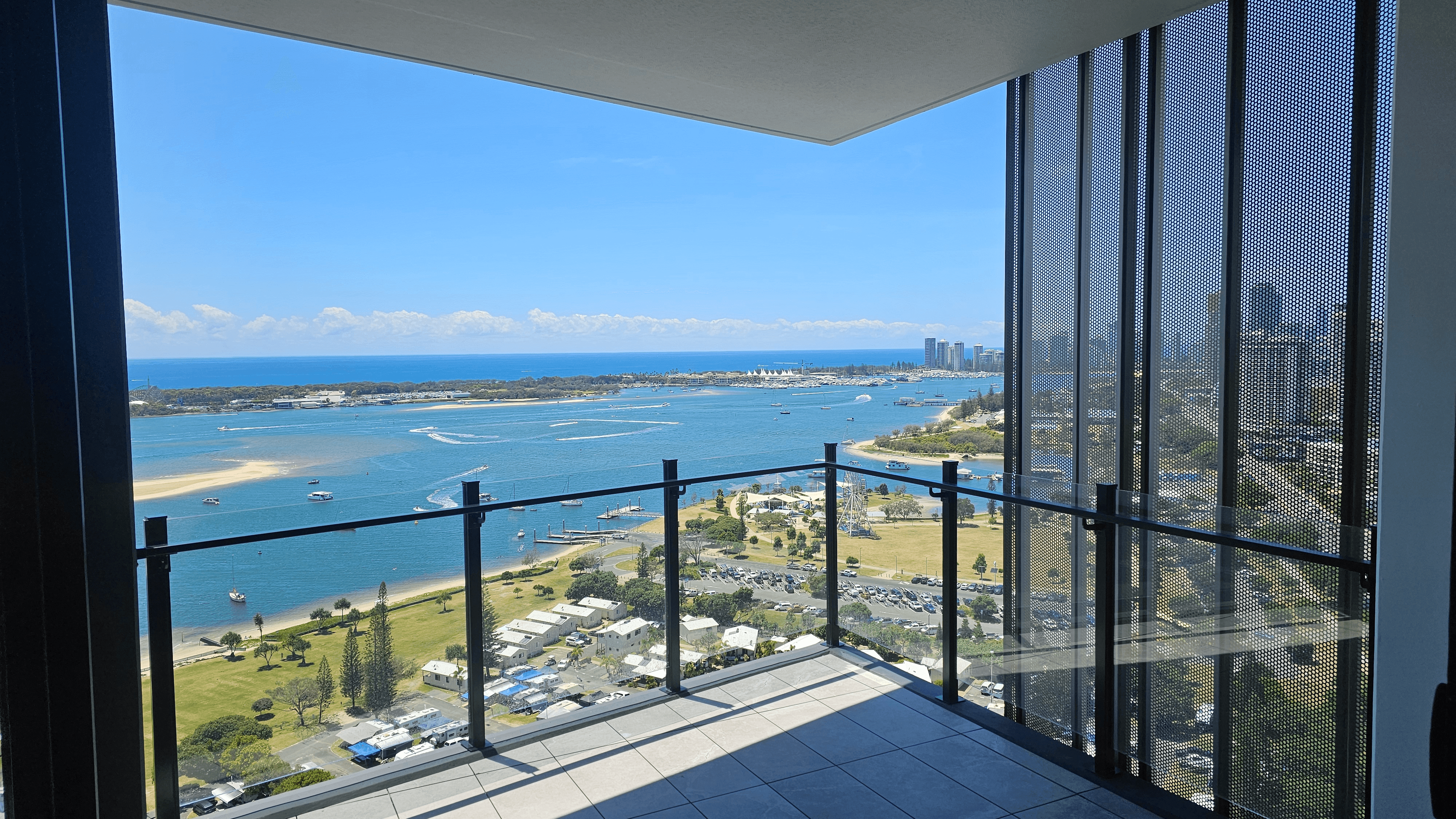 165 Marine Parade, SOUTHPORT, QLD 4215