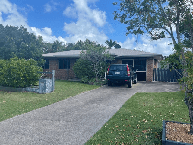 121 HAMMOND Street, URANGAN, QLD 4655