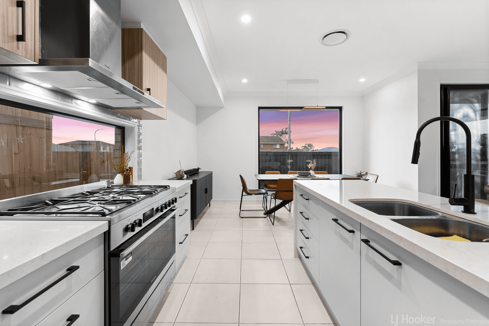 1 Laxton Road, Pallara, QLD 4110