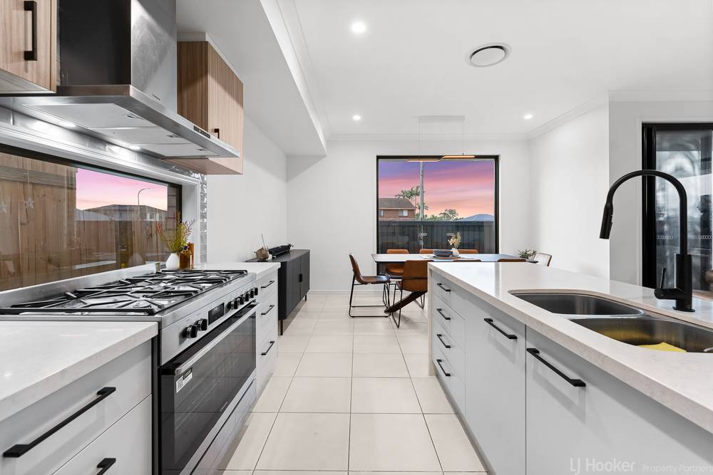 1 Laxton Road, Pallara, QLD 4110