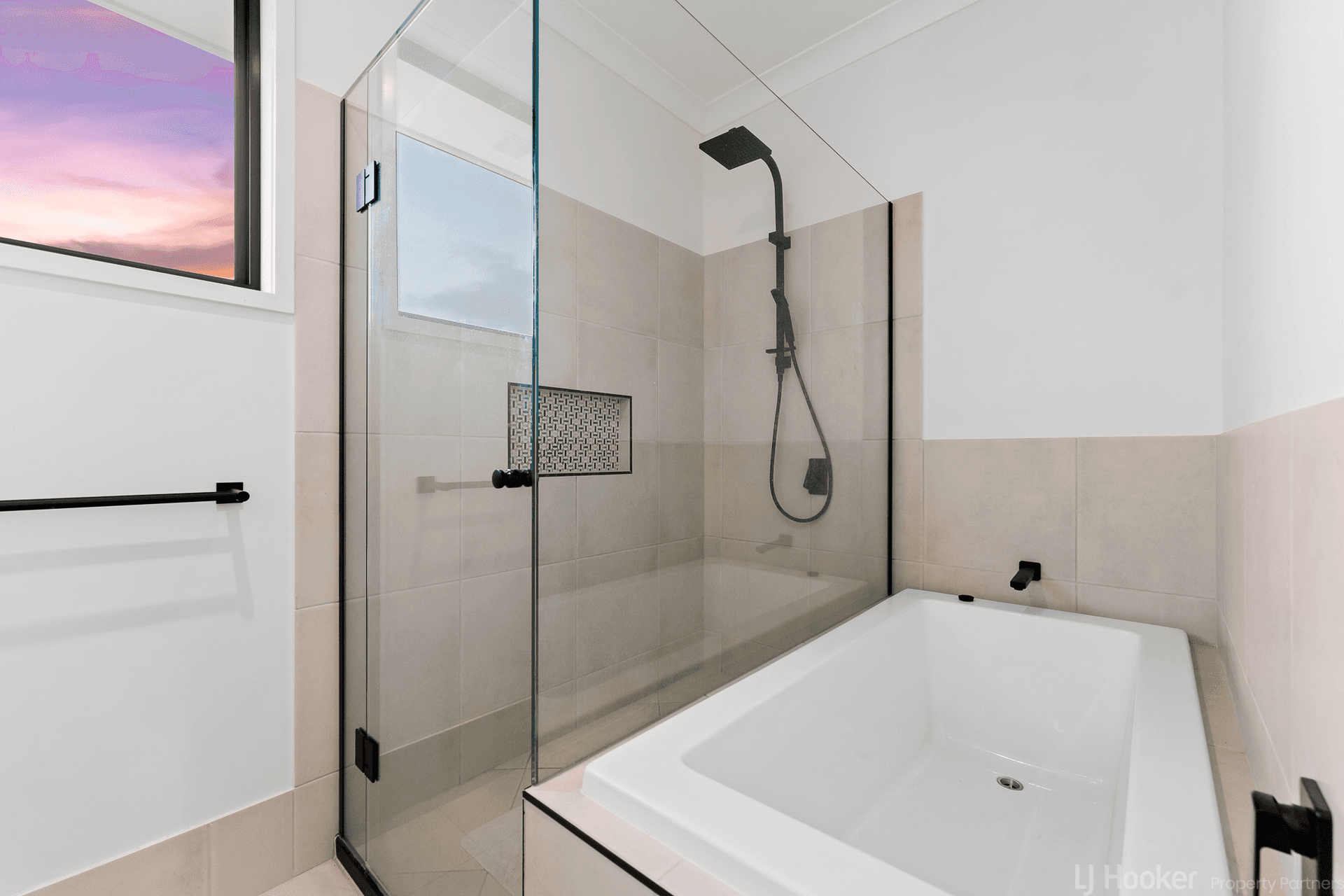 1 Laxton Road, Pallara, QLD 4110