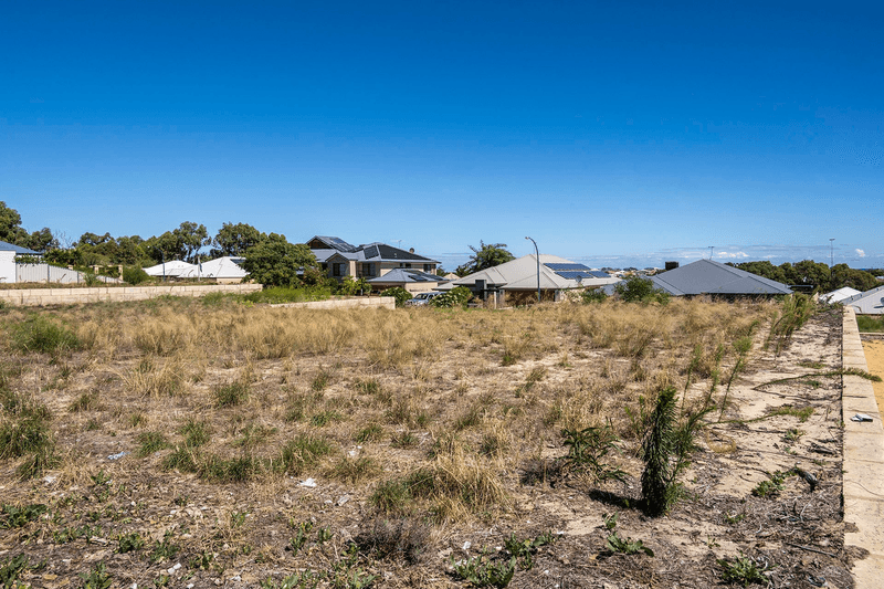 35 Mundaring Crescent, DAWESVILLE, WA 6211