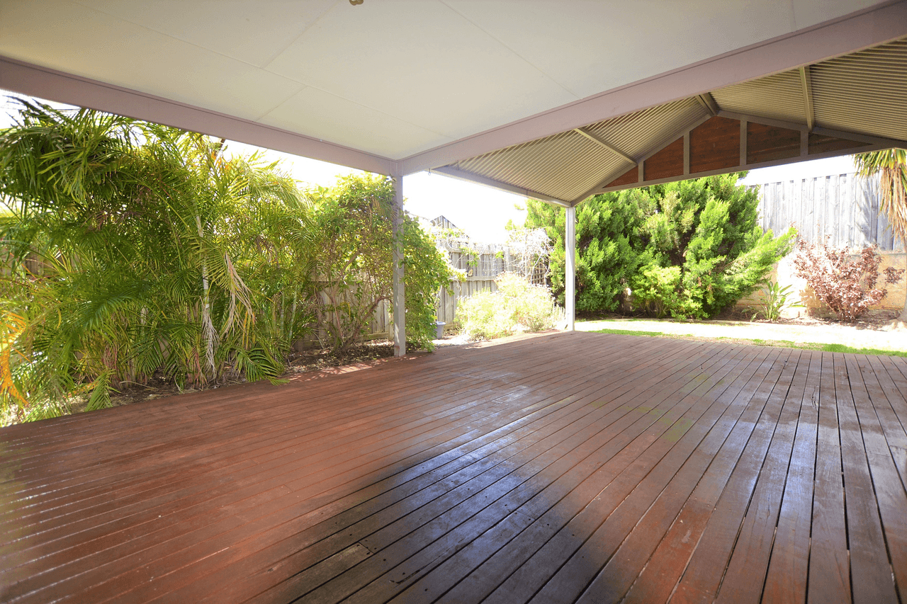 11 Evesham Drive, ELLENBROOK, WA 6069