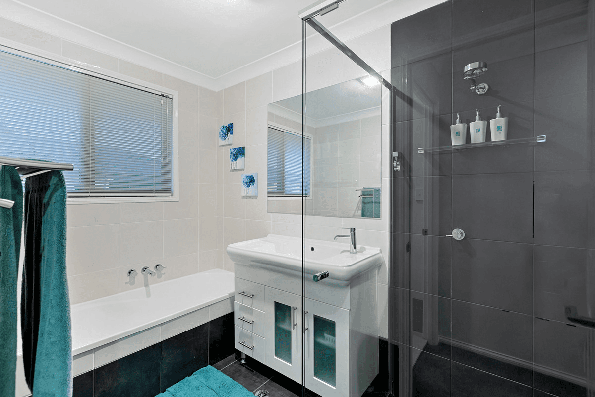 21 Royal Street, ALEXANDRA HILLS, QLD 4161