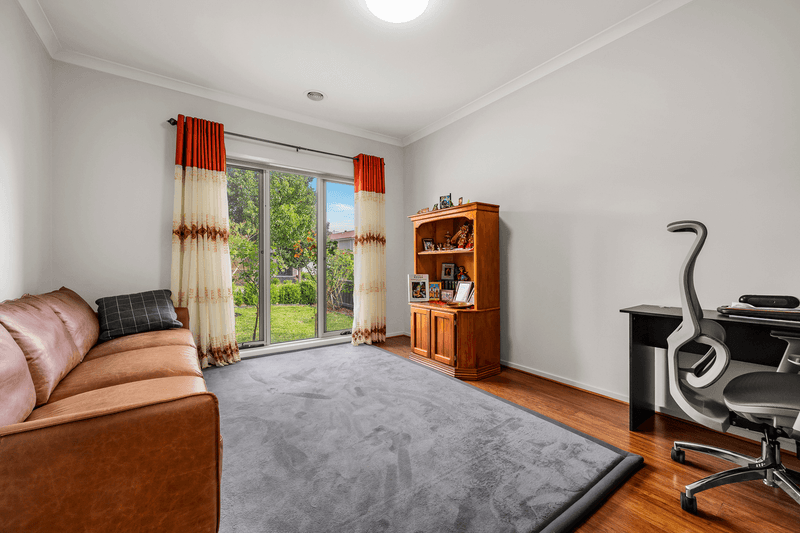 30 Towerhill Avenue, DOREEN, VIC 3754