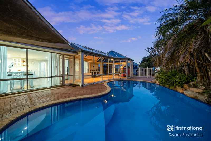 2 Lookout Circle, ELLENBROOK, WA 6069