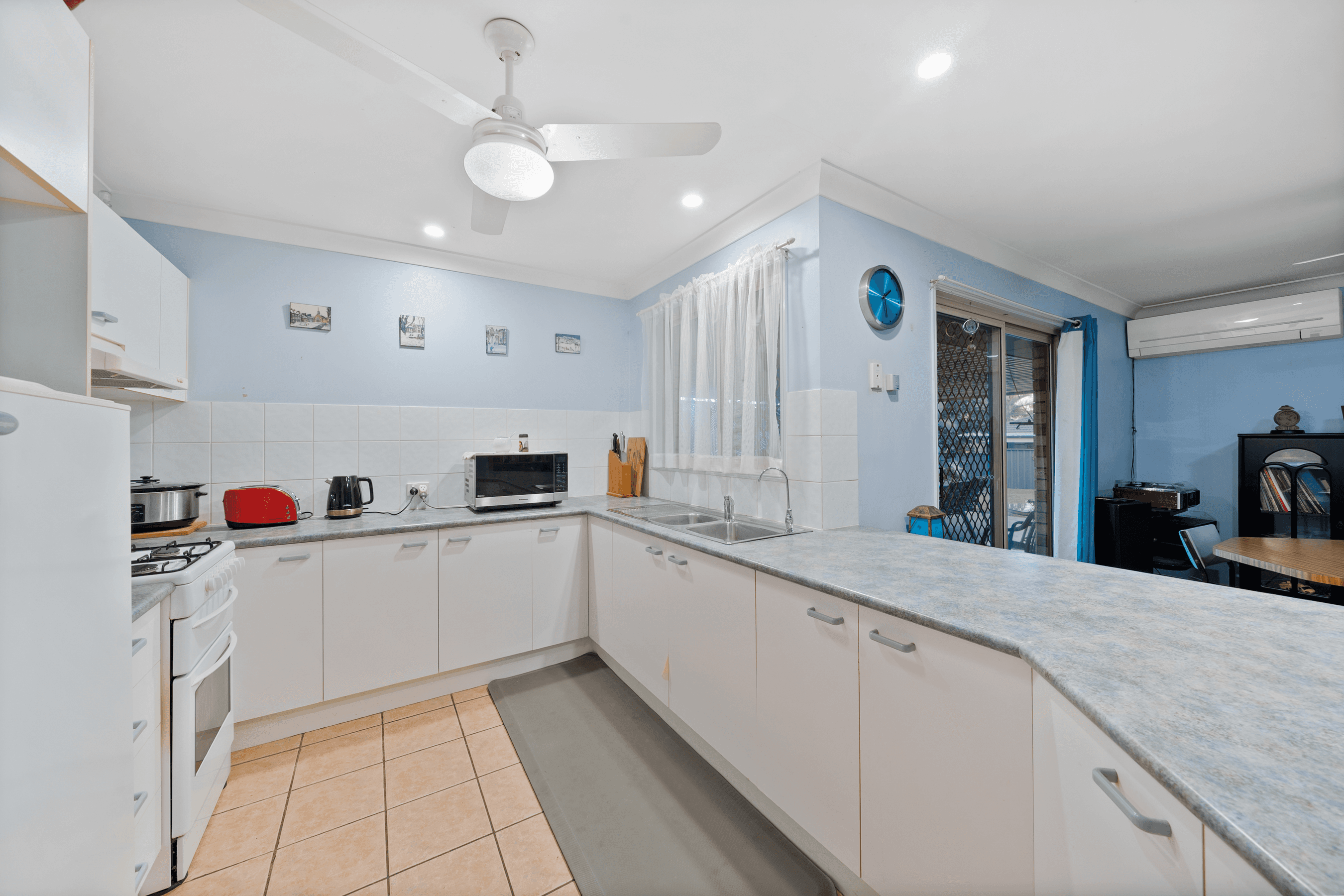 41 Wiltshire Street, HERITAGE PARK, QLD 4118