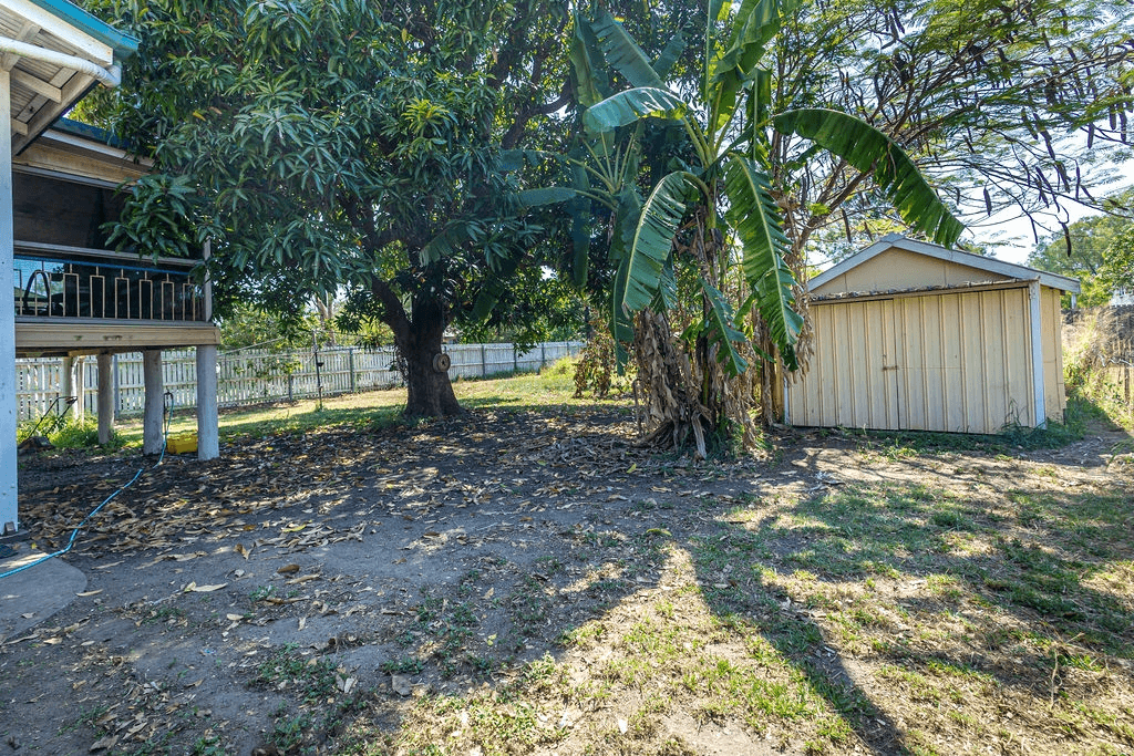 8 Tomkins Street, Berserker, QLD 4701