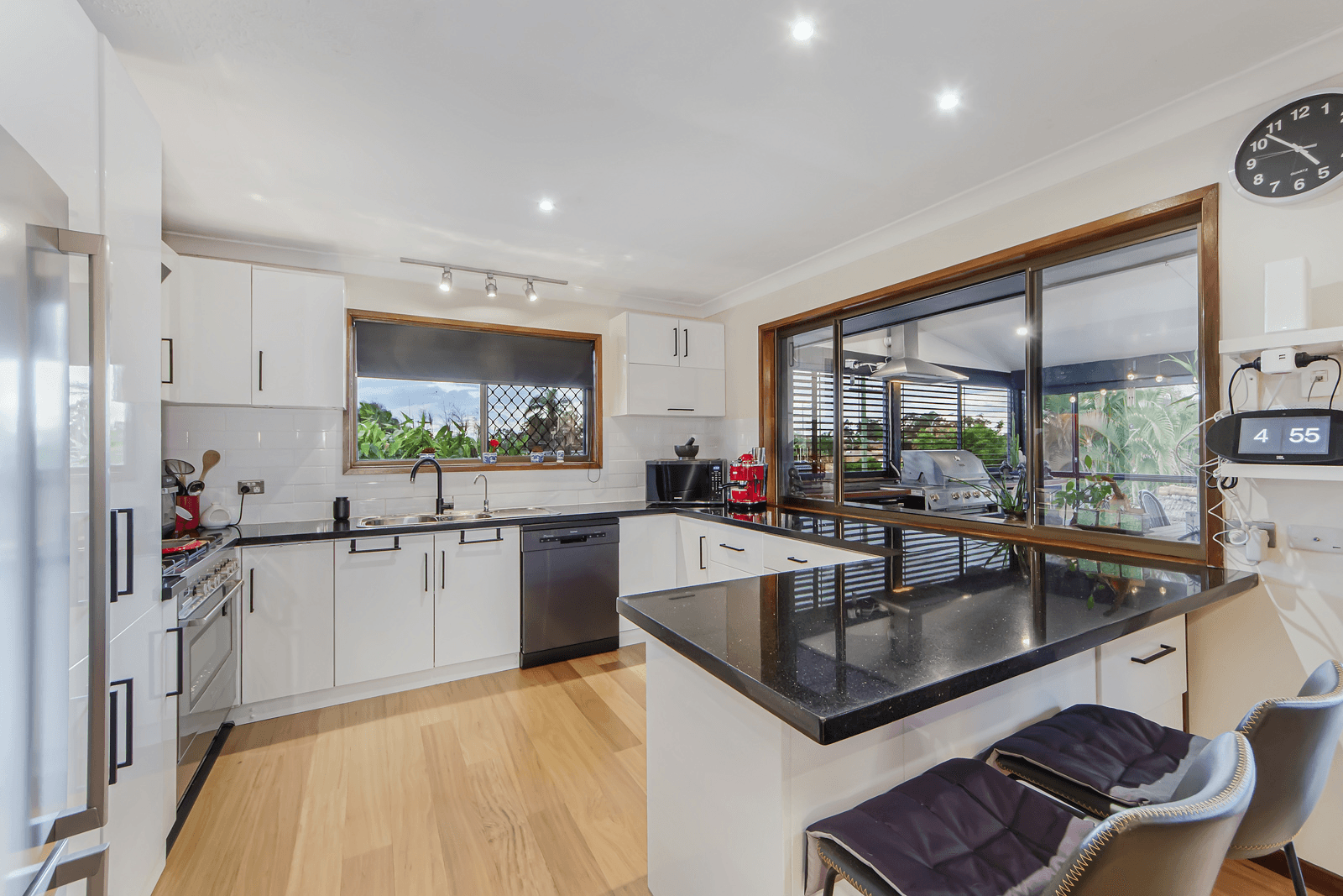 8 Petherbridge Avenue, MERRIMAC, QLD 4226