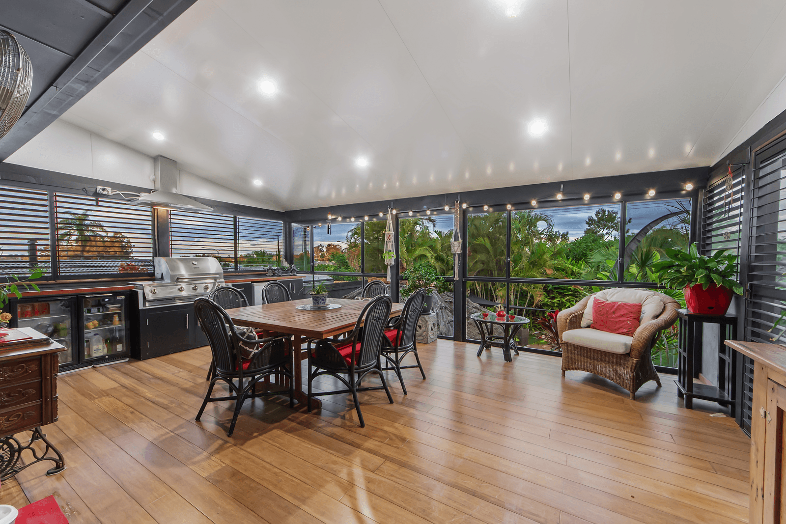 8 Petherbridge Avenue, MERRIMAC, QLD 4226