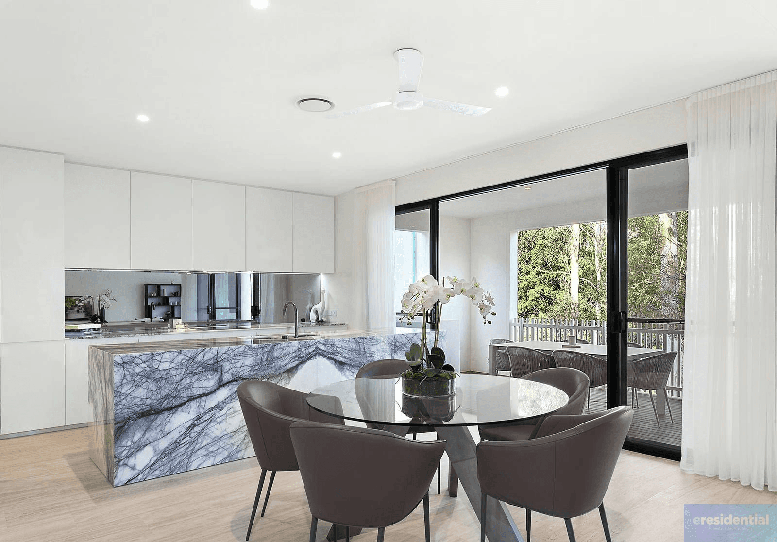 20/2 Brushbox Court, Chapel Hill, QLD 4069