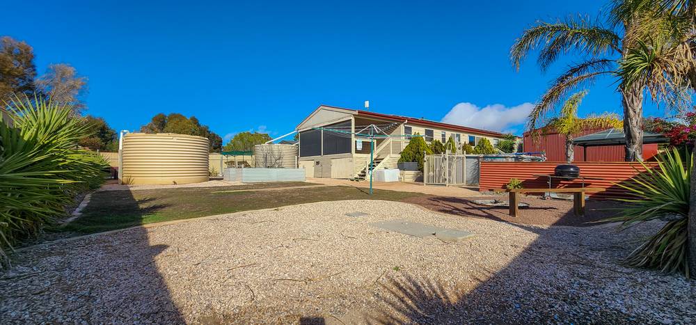 13 Wharff Street, STREAKY BAY, SA 5680
