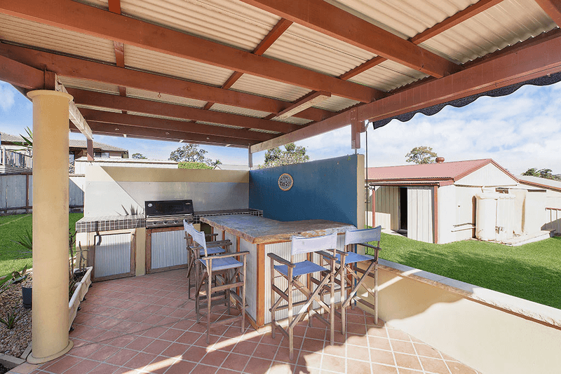 16 Carlisle Row, FISHING POINT, NSW 2283