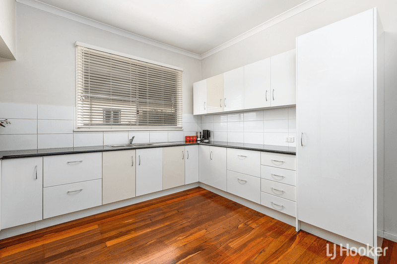 6 Swanstone Street, Collie, WA 6225