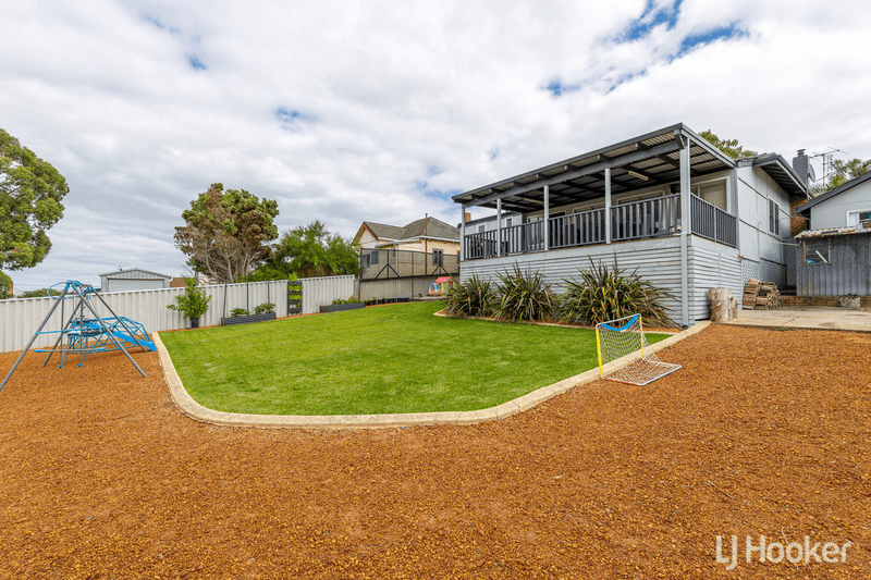 6 Swanstone Street, Collie, WA 6225