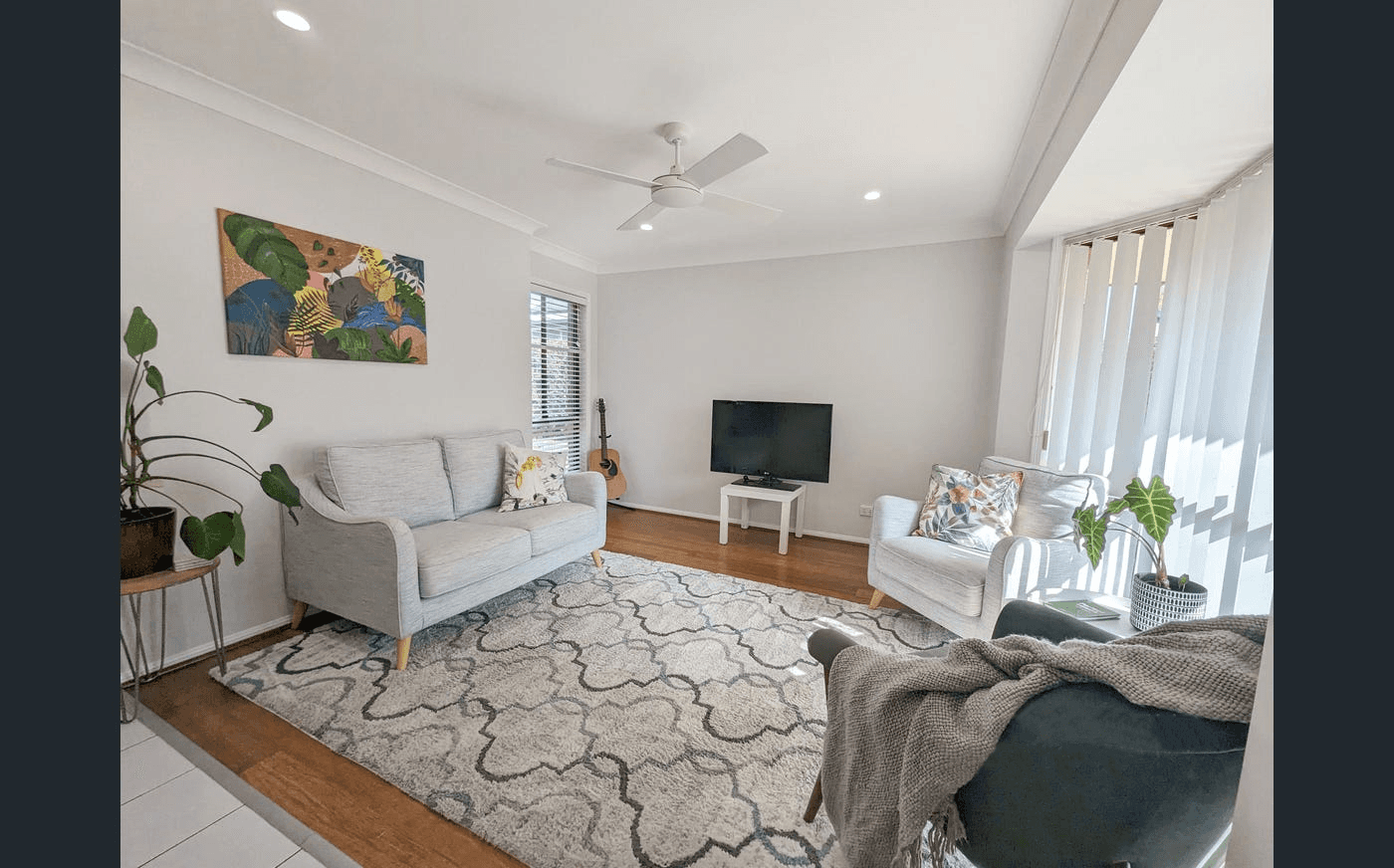 20 Harrision Cr, FOREST LAKE, QLD 4078