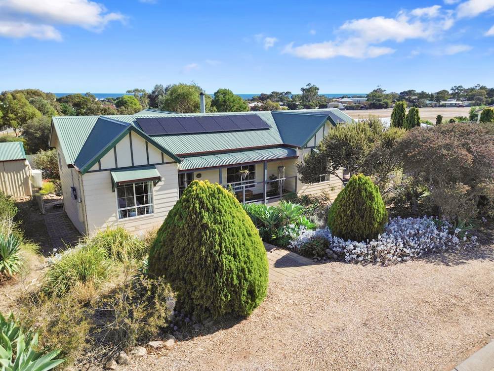 13 Dorset Court, CARRICKALINGA, SA 5204