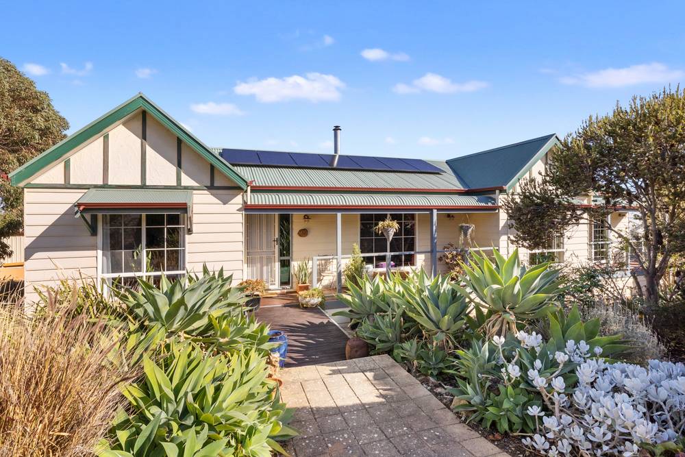 13 Dorset Court, CARRICKALINGA, SA 5204