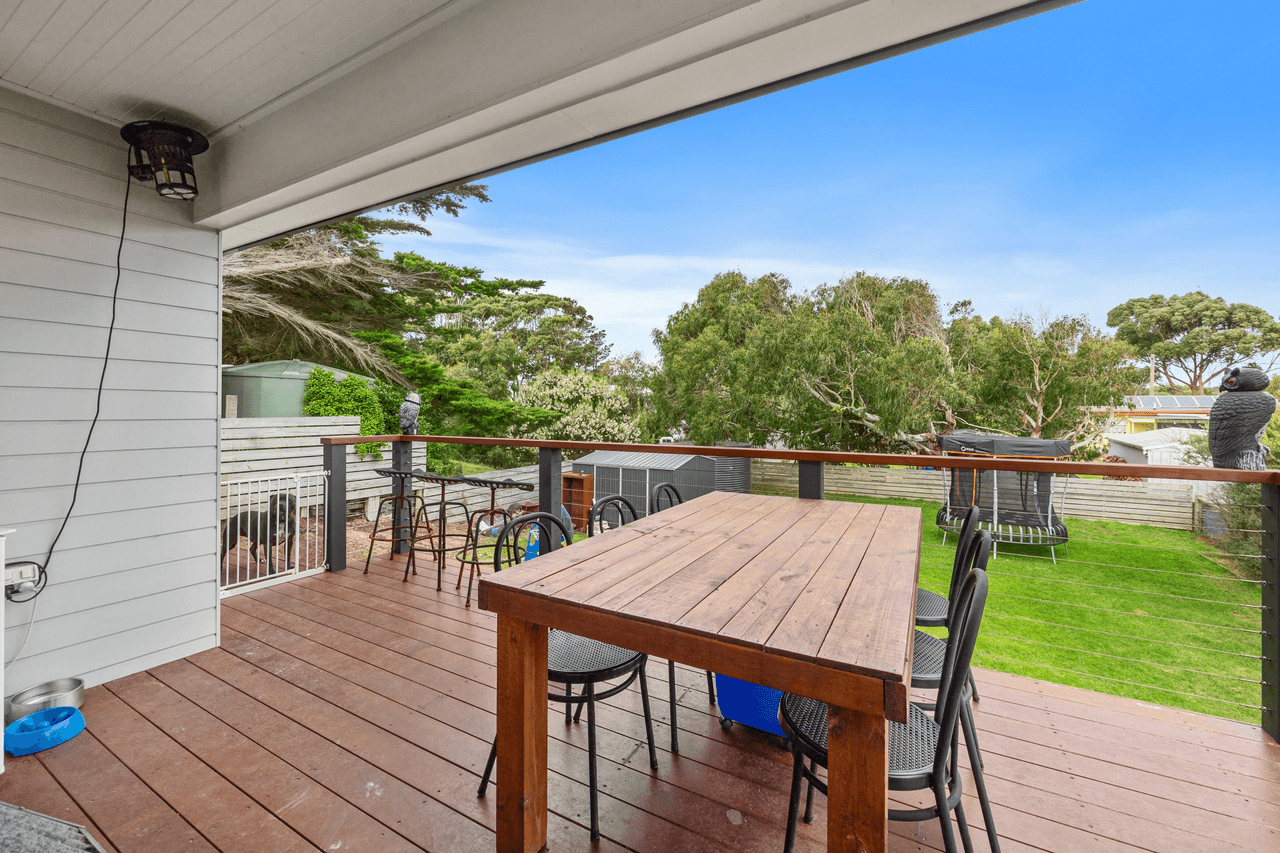 44 Saturn Parade, VENUS BAY, VIC 3956