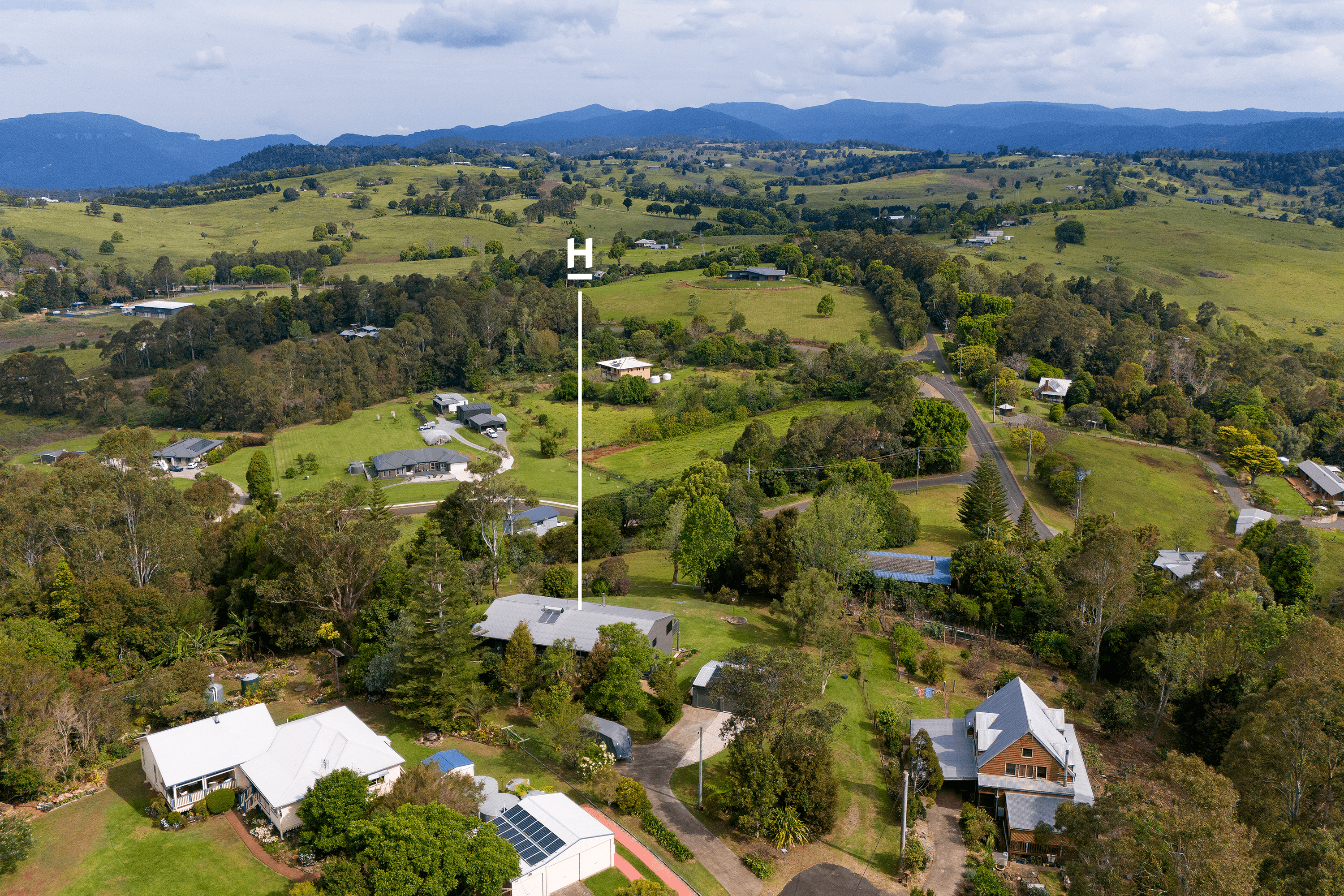 8 Wattle Court, BEECHMONT, QLD 4211