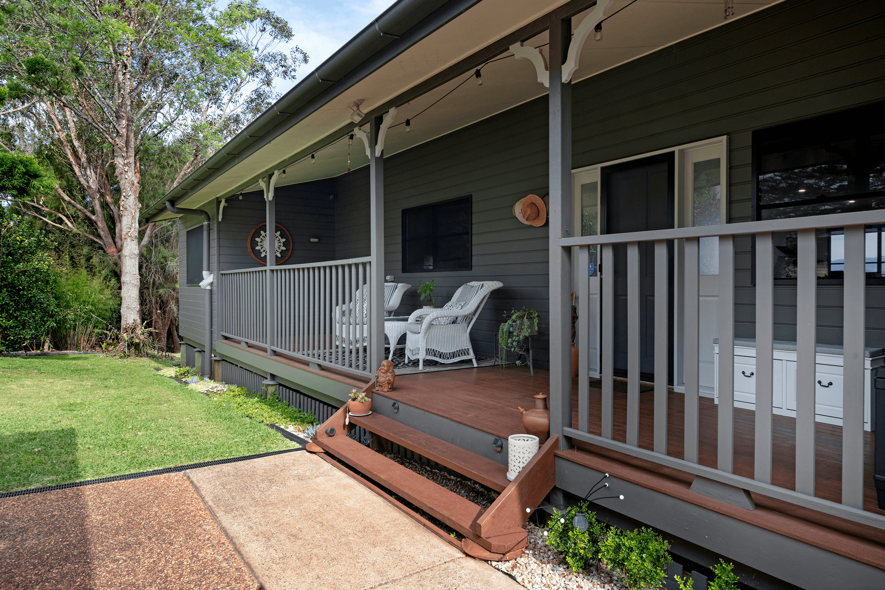 8 Wattle Court, BEECHMONT, QLD 4211