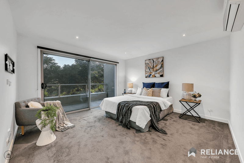 14 Warner Way, Caroline Springs, VIC 3023