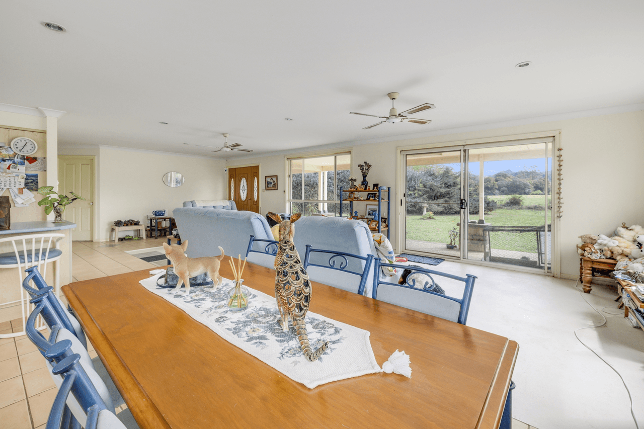 38 Holdens Lane, HANNAM VALE, NSW 2443