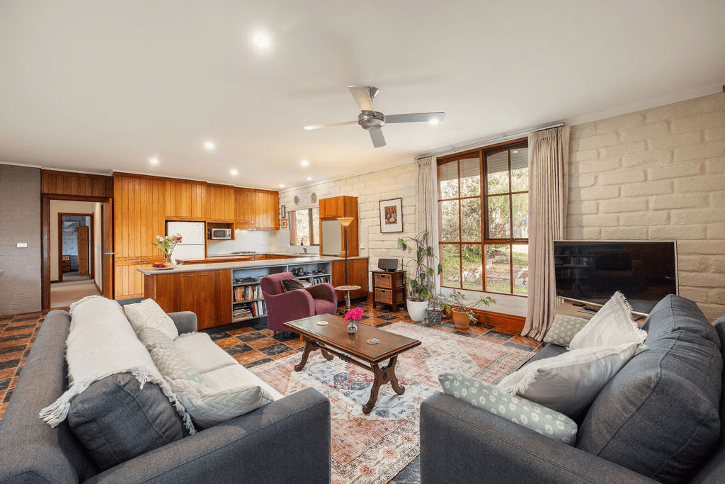 123 Hibberson Road, Huon, VIC 3695