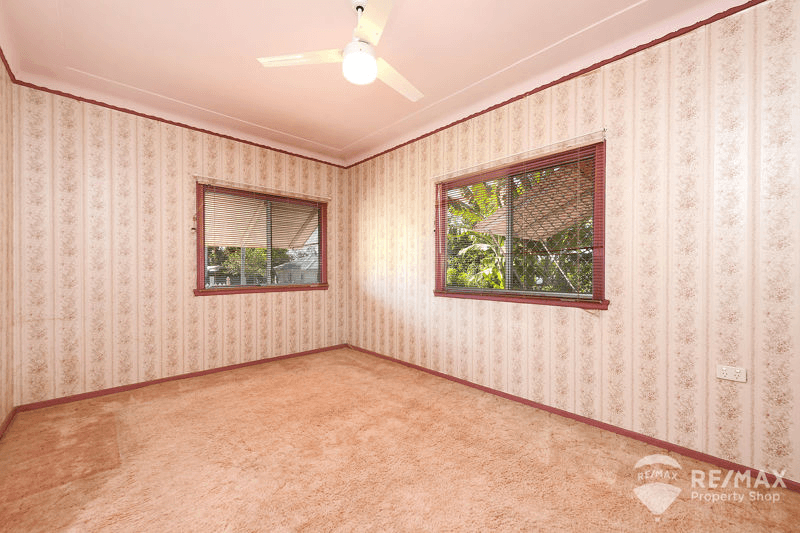 17  Gordon Street, BRIGHTON, QLD 4017